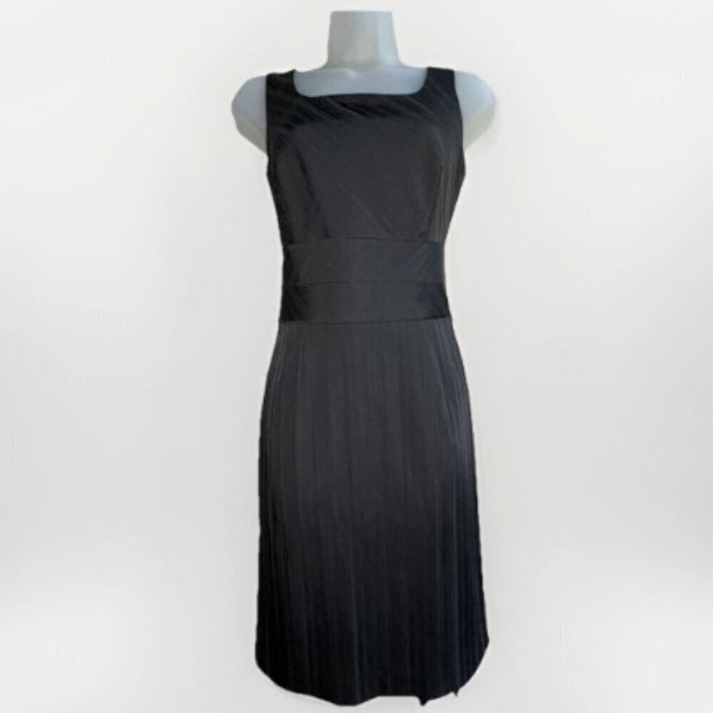 B. Moss Black Cocktail Dress Sz 2 Square Neck Pleated Skirt Autumn Wedding Guest